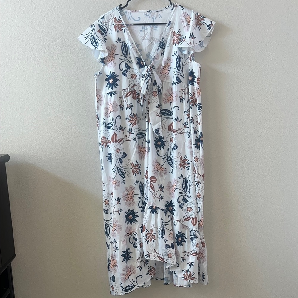Floral White hi-low Dress size xl EUC - Picture 1 of 6